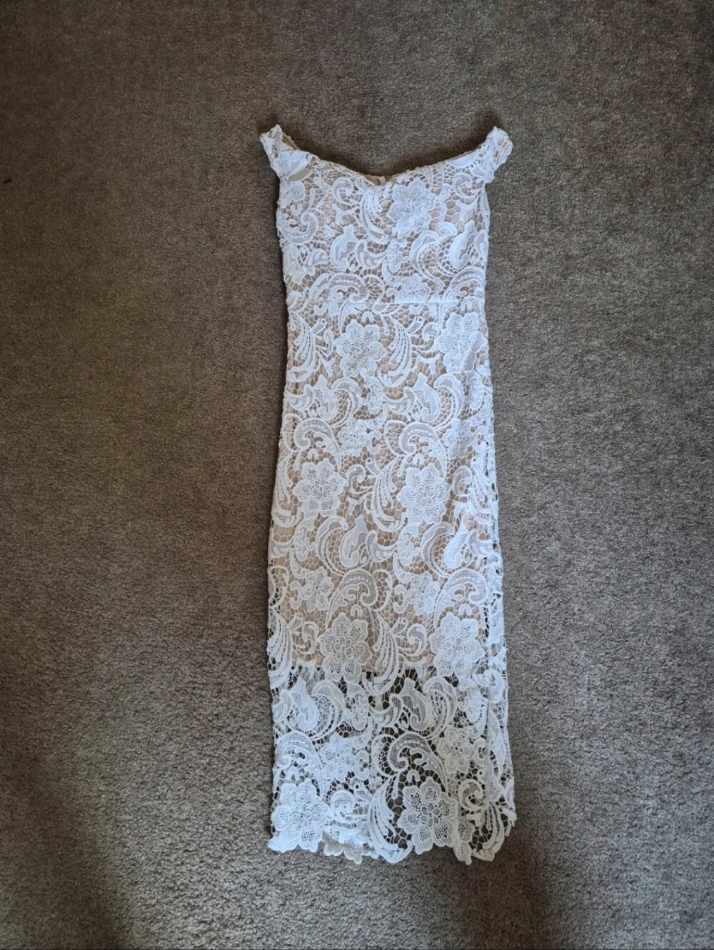 White Lace Cocktail Dress Size 2
